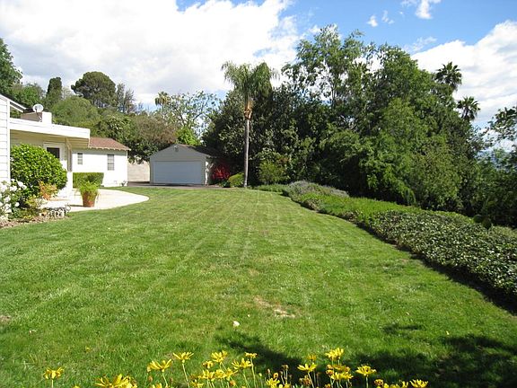 5th image of 3982 Camino De La Cumbre