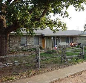 1st image of 229 Woodlawn Dr