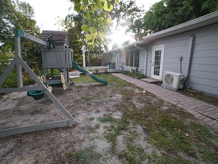 2488 Davis Blvd — Photo 4