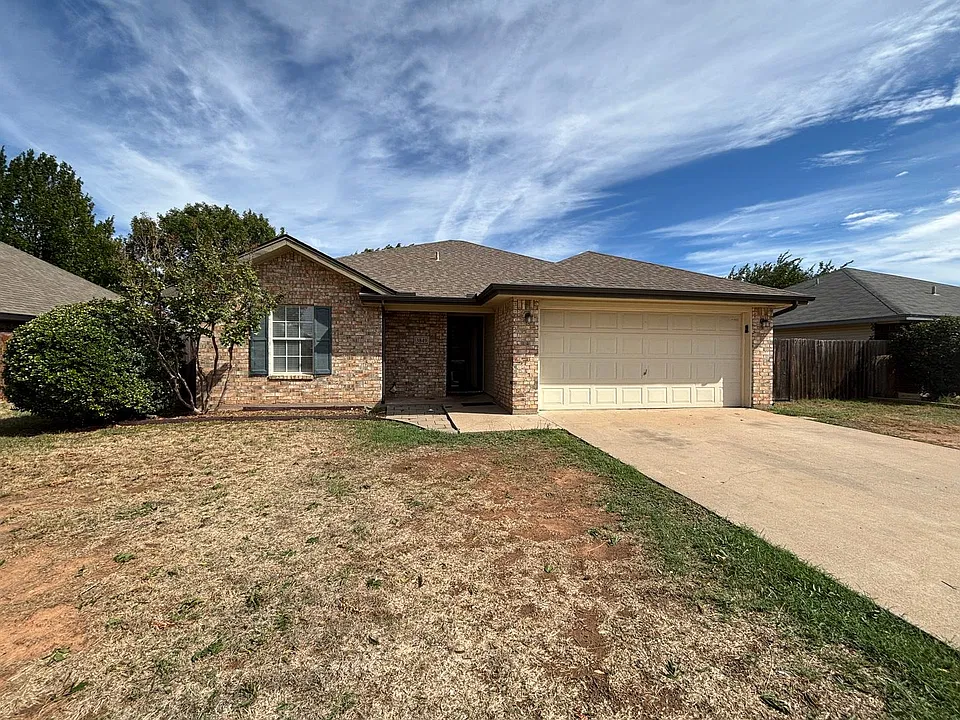 3849 Notre Dame Cir