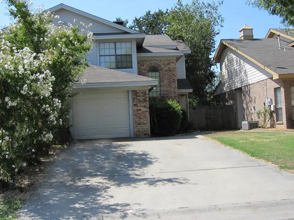 313 Benjamin St, Denton, TX 76207