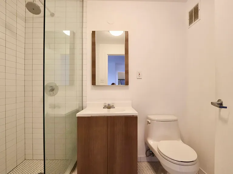 286 Stanhope St #4 — Photo 3