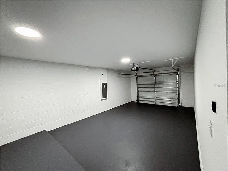 217 Locust Pass Ln — Photo 8