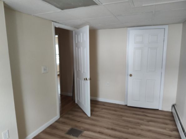 manchester-new-hampshire-74323283 picture