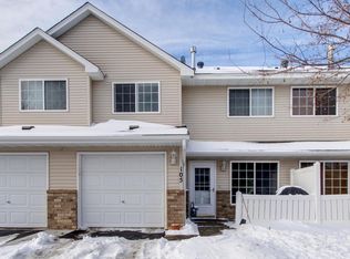 105 Horizon Dr SE #10, New Prague, MN 56071