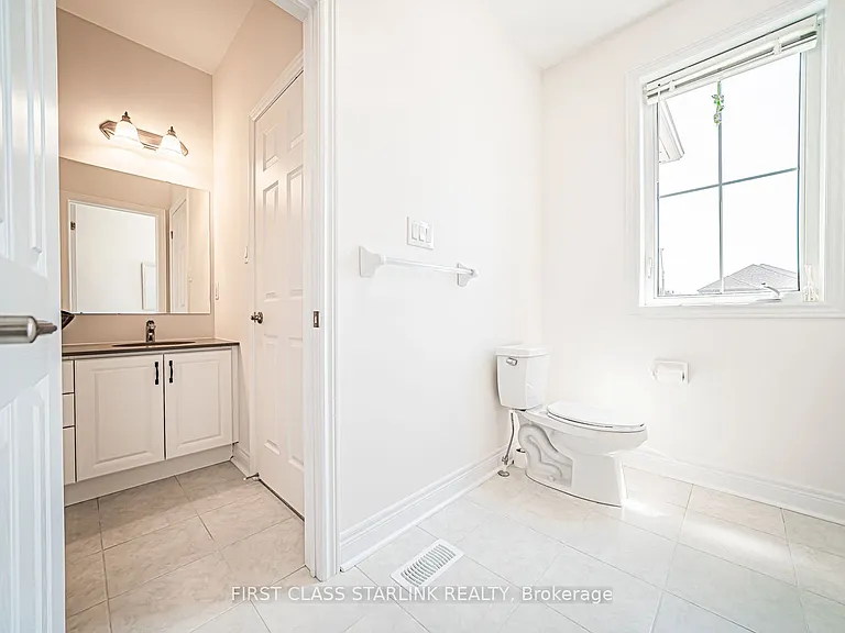 52 Jinnah Ave — Photo 11