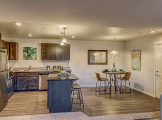 Escena Apartments, Bend, OR 97701