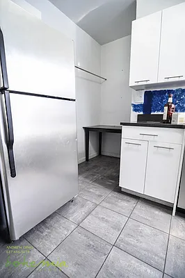 Rented by Bohemia Realty Group | media 52