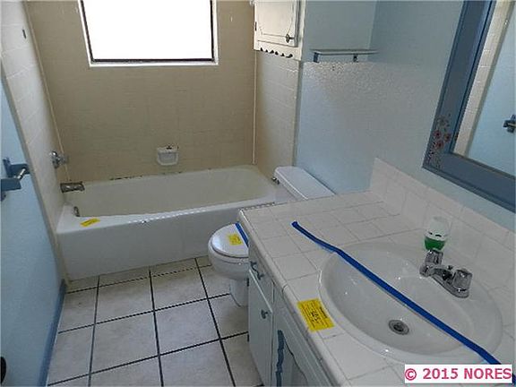 5th image of 590 E 135th St S