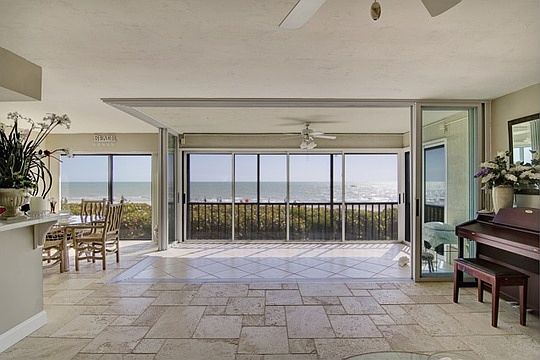 4th image of 2721 W Gulf Dr Unit 101