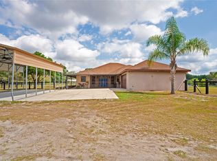 39427 Comstock Ln, Zephyrhills, FL 33540