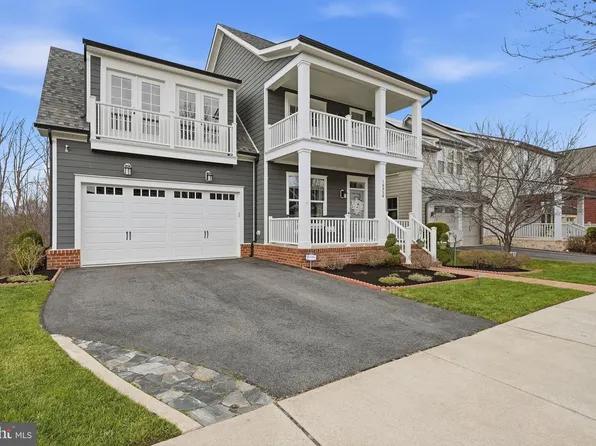 16956 Takeaway Ln, Dumfries, VA 22026