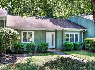 10 Poppy Trl, Durham, NC 27713