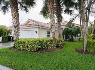 3825 Huelva Ct, Naples, FL 34109