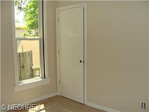 5th image of 659-661 N Market St