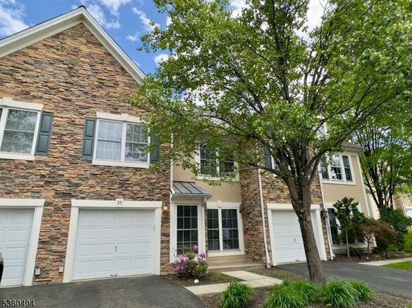 35 Magnolia Way #35