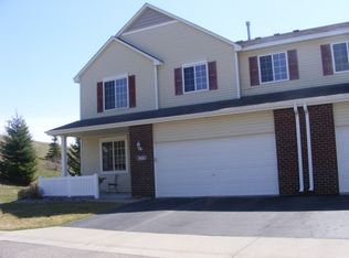 11013 Oak Grove Cir UNIT D, Woodbury, MN 55129