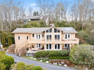 14 Wild Cherry Dr, Mills River, NC 28759