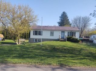 3871 Shepherd Rd, Williamson, NY 14589