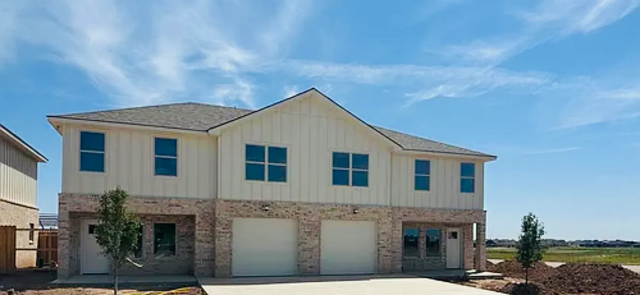 9177 Redbud Rd — Photo 1
