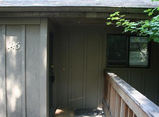 145 Treehill Loop, Eugene, OR 97405