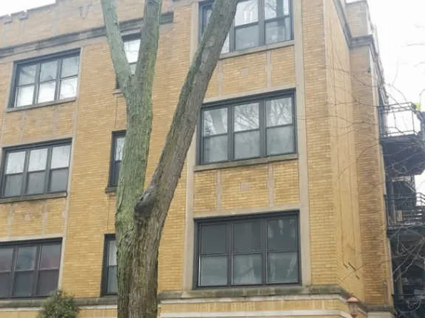4938 N Winthrop Ave, Chicago, IL 60640