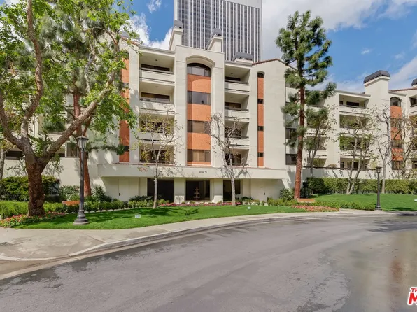 2122 Century Park Ln APT 118, Los Angeles, CA 90067