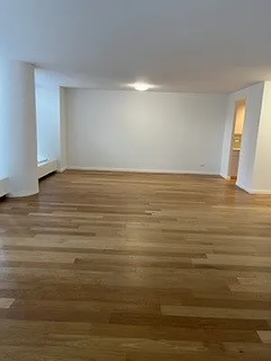 Rented by Solow Realty | media 29