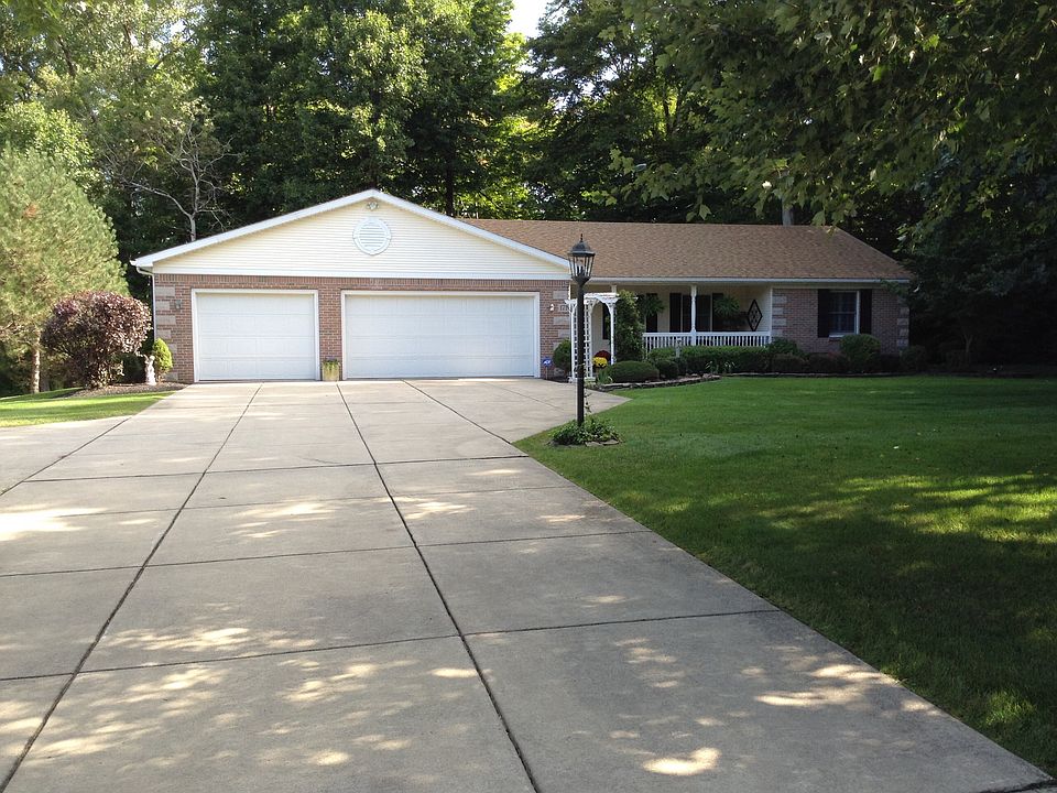 1st image of 171 Tiffany Ln