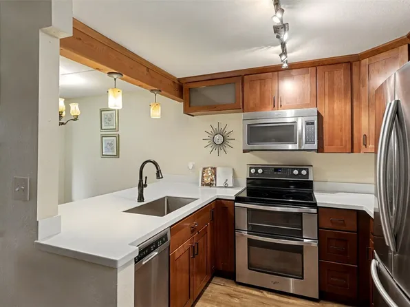 17425 119th Lane SE #D22, Renton, WA 98058