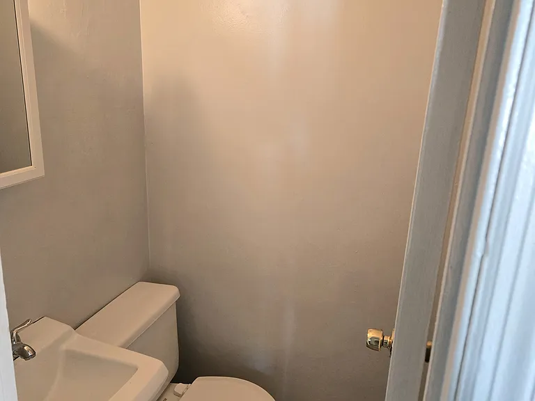 7035 Paxton Rd — Photo 12
