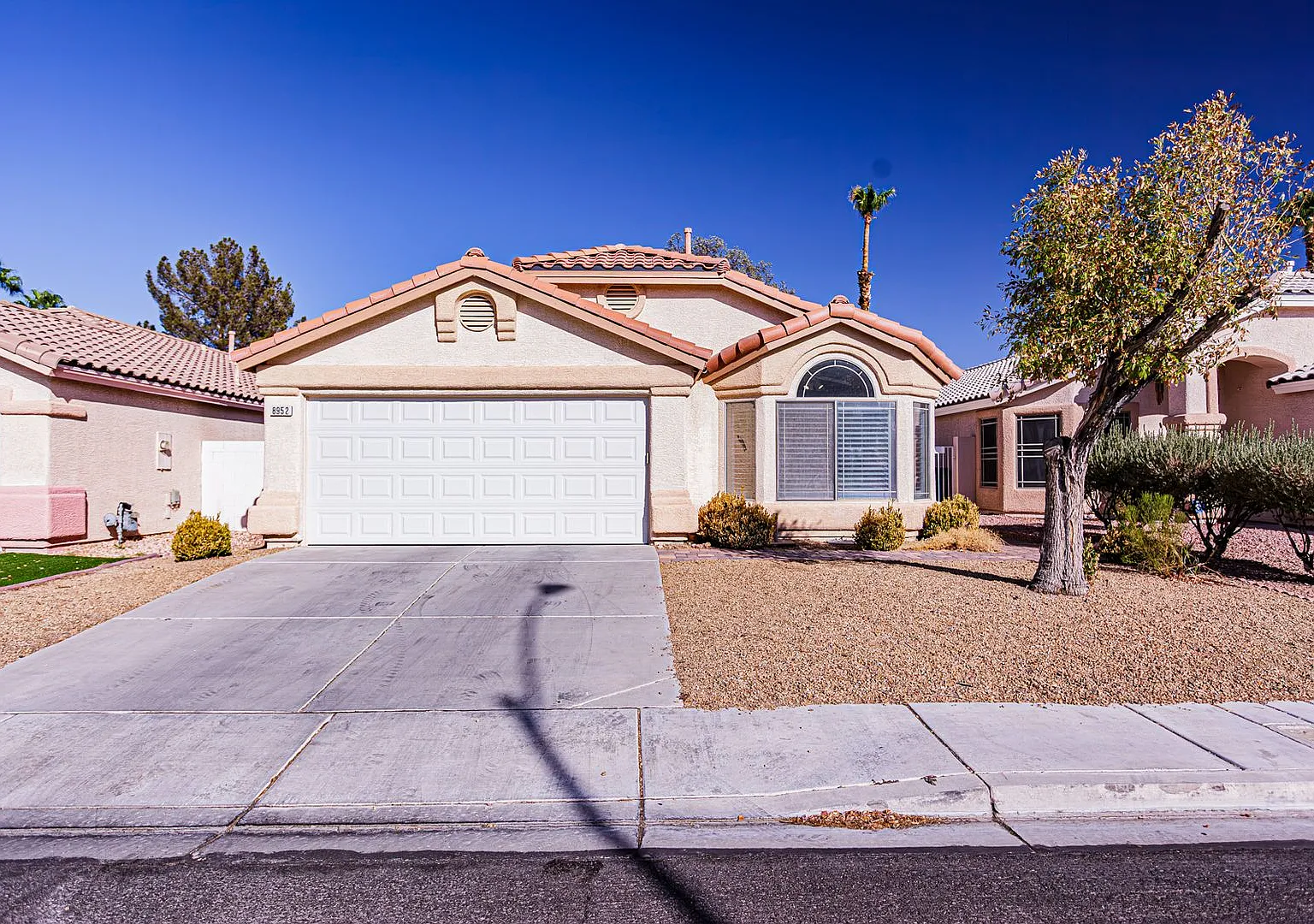 1 Story home located in Silverado Ranch — Photo 1
