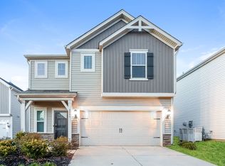 2006 Red Ash Dr, Charlotte, NC 28215