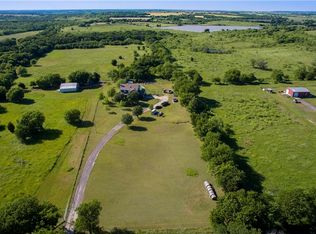 650 Barton Rd, Maypearl, TX 76064