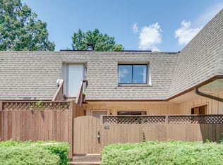 416 Summerwalk Cir #412, Chapel Hill, NC 27517