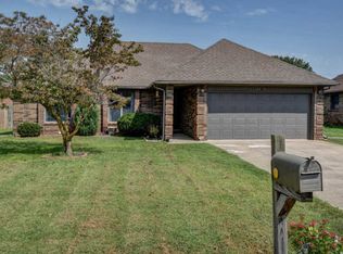 1125 W Whiteside St, Springfield, MO 65807