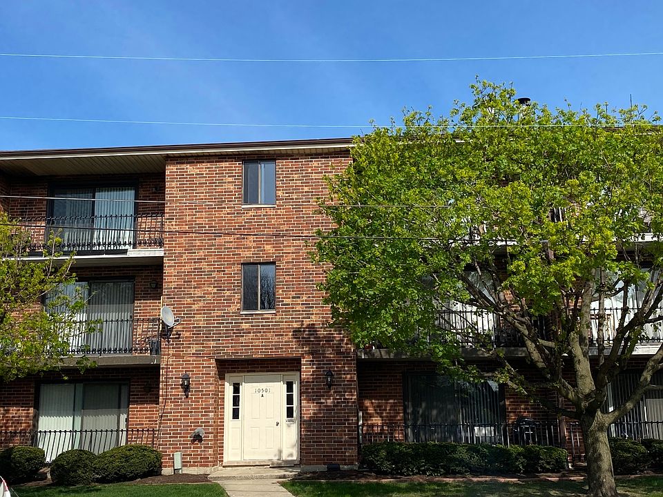 2nd image of 10501 S Highland Ave #303B