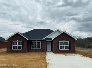 140 Magnolia Dr, Bardstown, KY 40004