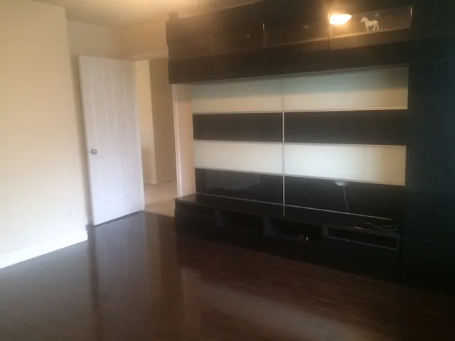 1541 SE 53rd Ave — Photo 9