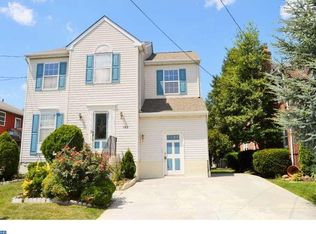 142 S Manoa Rd, Havertown, PA 19083