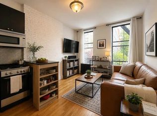 267 E 10th St #2D, New York, NY 10009
