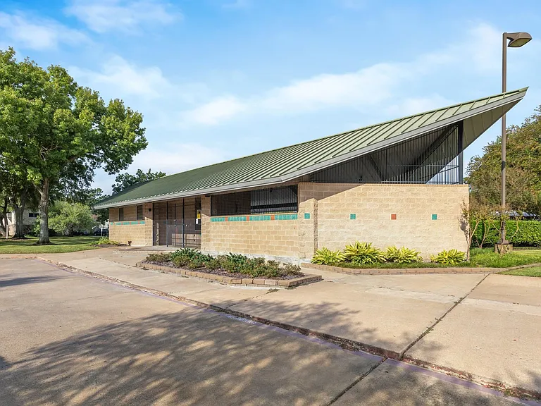 5111 Crystal Bay Dr — Photo 15