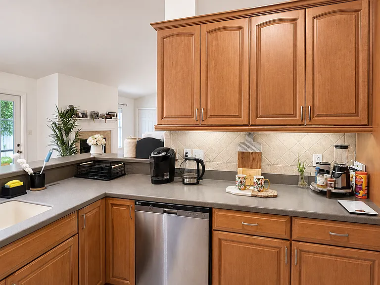 9655 Parker Lake Cir — Photo 14