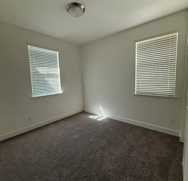 433 Tolman Way — Photo 17