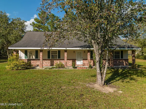 8044 Firetower Rd, Kiln, MS 39556