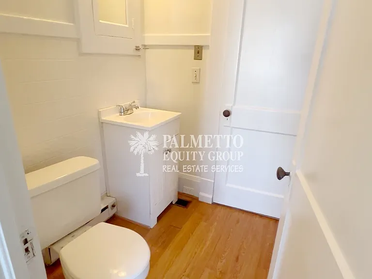 1104 Gregory St — Photo 10