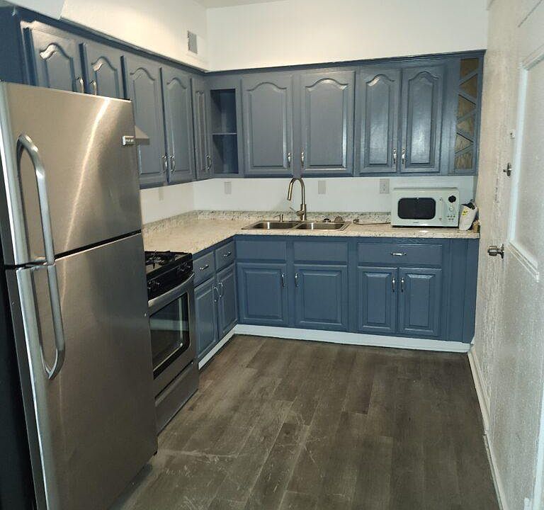 1st image of 2203 Maroney Ave
