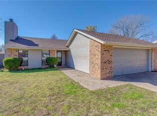 2312 Lafayette Dr, Norman, OK 73071