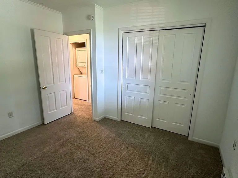 58 Galenson Ln #1 — Photo 15