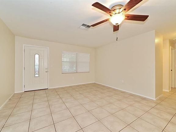 3rd image of 6022 Doe Cir W